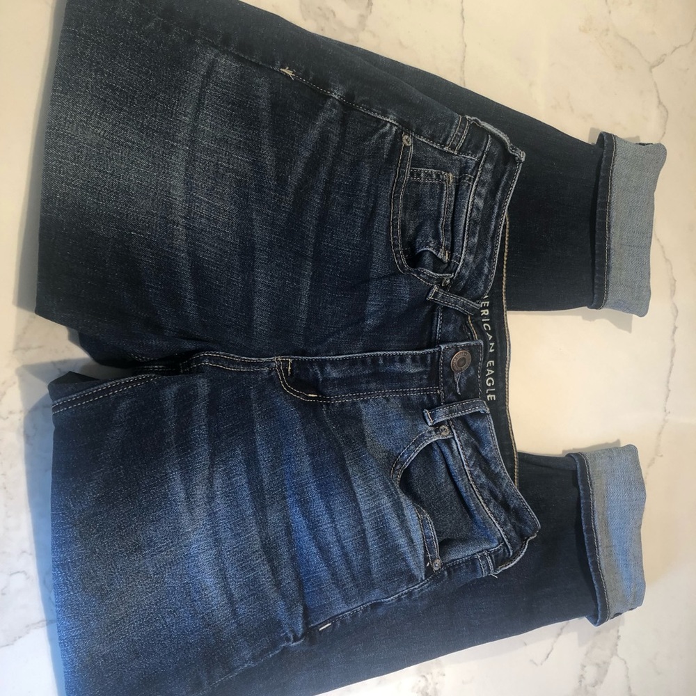 American Eagle High Rise Tomgirl jeans size 6